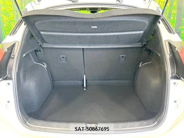 Nissan KICKS 2021-04 206224-10