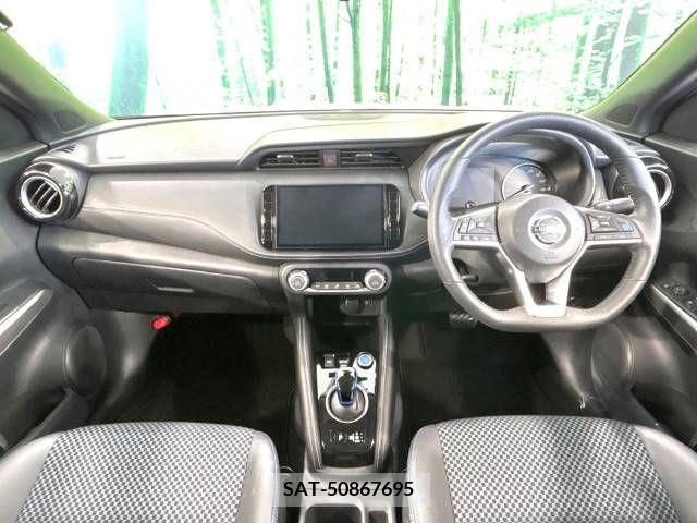 Nissan KICKS 2021-04 206224-1