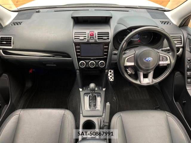 Subaru FORESTER 2017-08 270269-1