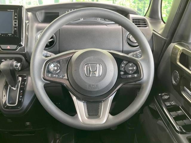 Honda N BOX CUSTOM 2019-01 9796-11