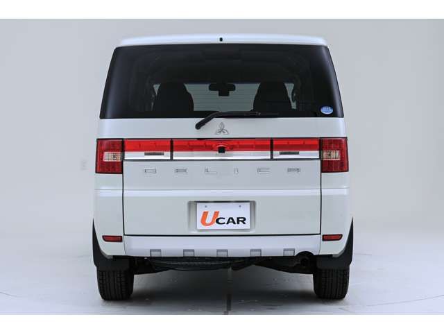 Mitsubishi DELICA D5 2016-10 759-18