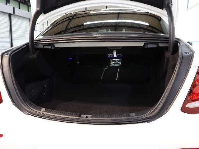 Amg E-CLASS 2019-04 10437-6
