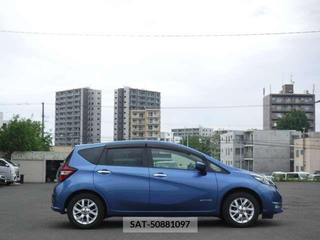 Nissan NOTE 2018-09 218204-19