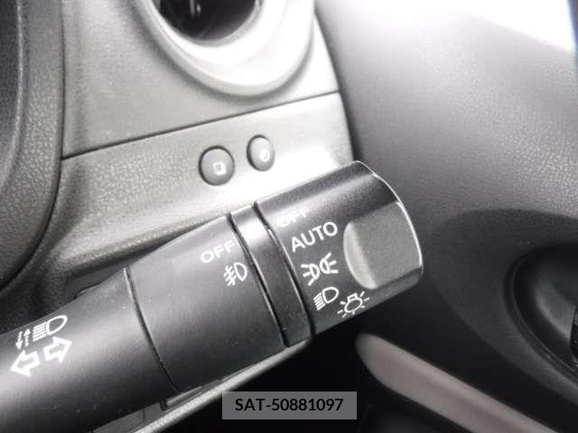 Nissan NOTE 2018-09 218204-6