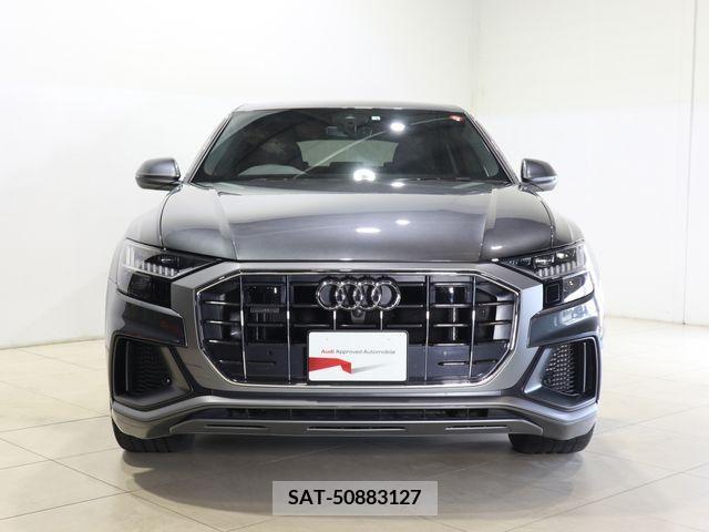 Audi Q8 2022-04 253073-1