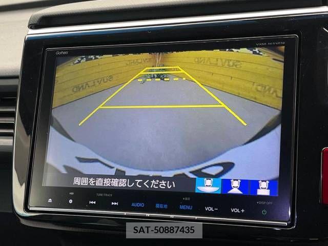 Honda e 2016-04 338109-4