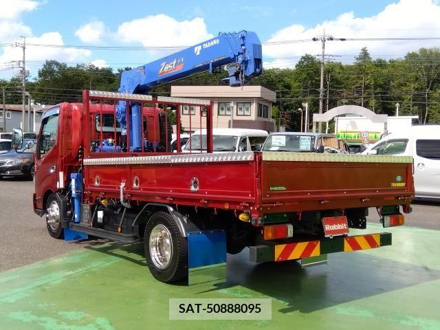 Hino DUTRO 2023-01 320392-3