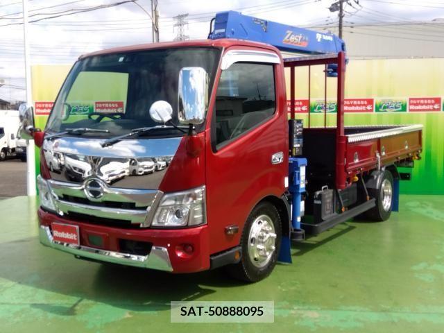 Hino DUTRO 2023-01 320392-1
