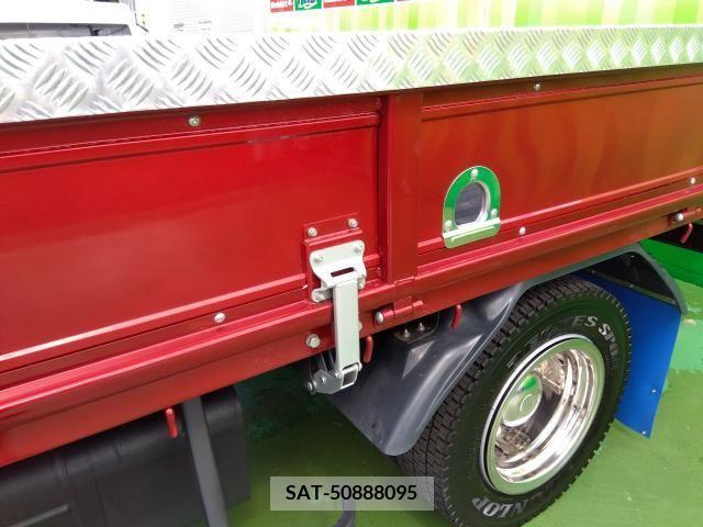 Hino DUTRO 2023-01 320392-4