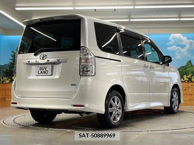 Toyota VOXY 2009-06 289151-17