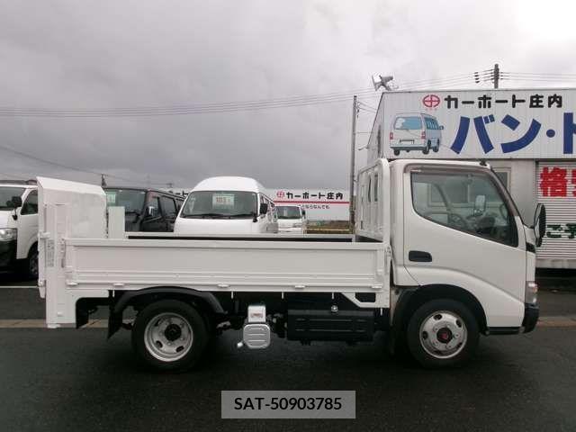 Hino DUTRO 2008-06 204518-3