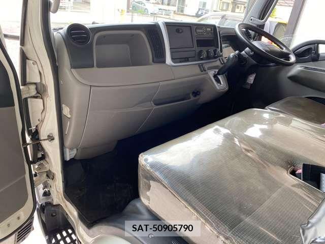 Mitsubishi CANTER 2016-08 357528-5