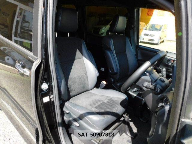 Toyota VOXY 2021-07 288995-16