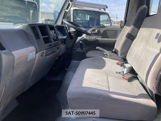 Mazda TITAN 2012-12 216604-6