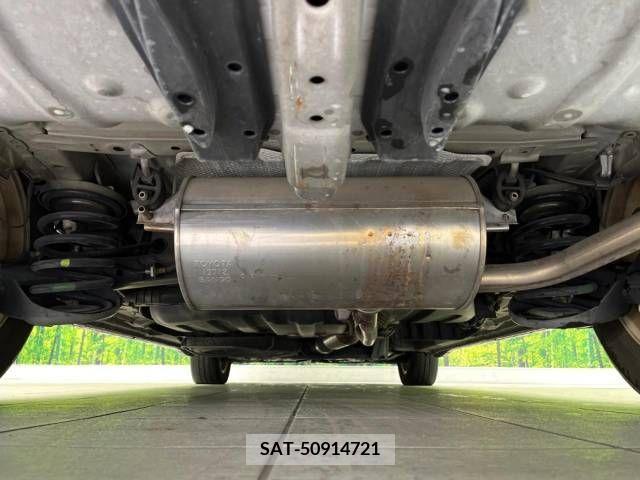 Toyota VOXY 2011-01 212722-19