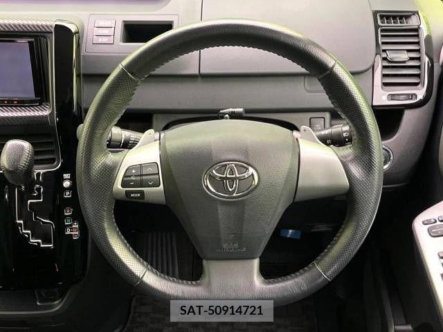 Toyota VOXY 2011-01 212722-11