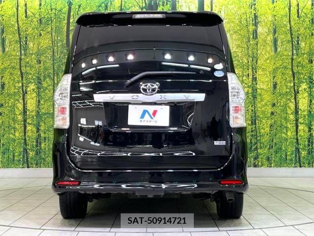 Toyota VOXY 2011-01 212722-15