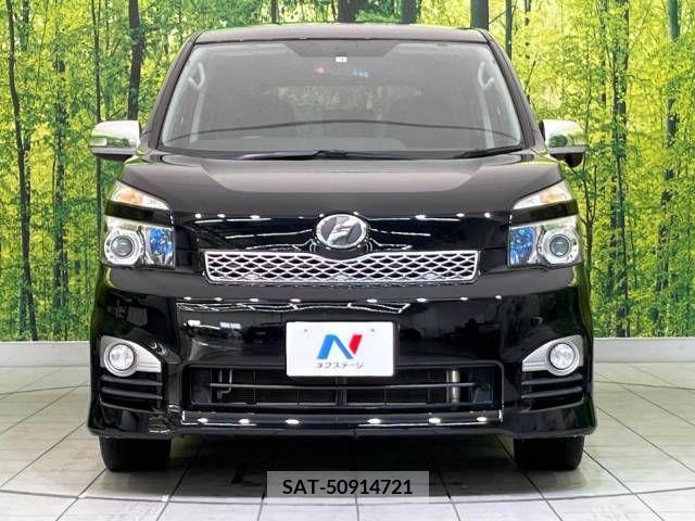Toyota VOXY 2011-01 212722-14