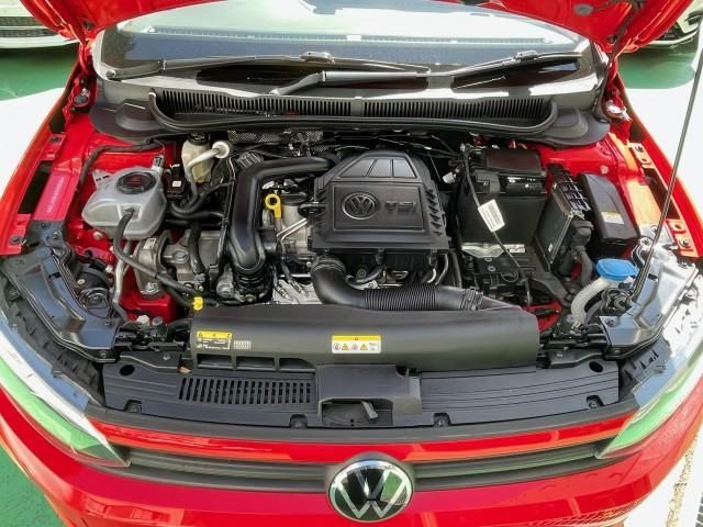 VolksWagen POLO 2021-08 21329-14