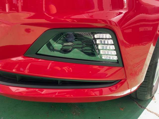 VolksWagen POLO 2021-08 21329-10