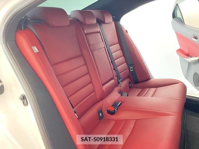 Lexus IS 2017-06 304446-8