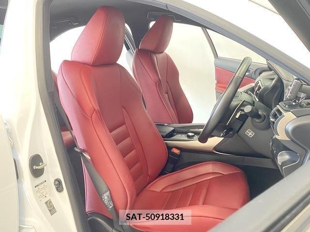 Lexus IS 2017-06 304446-7
