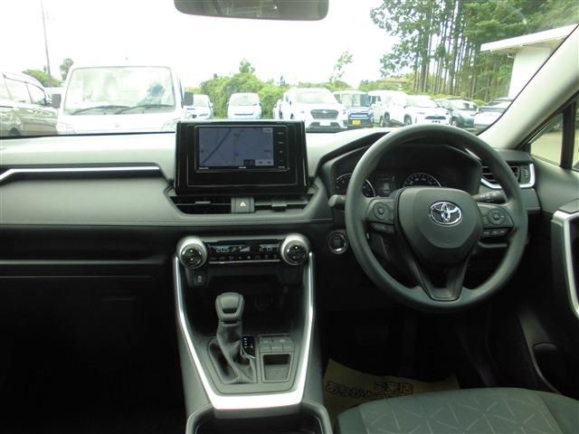 Toyota RAV4 2020-02 181574-10