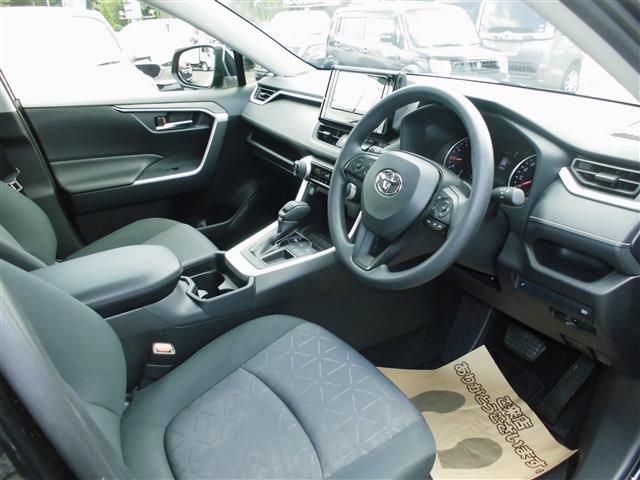 Toyota RAV4 2020-02 181574-5