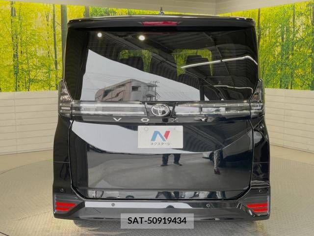 Toyota VOXY 2022-04 289053-16