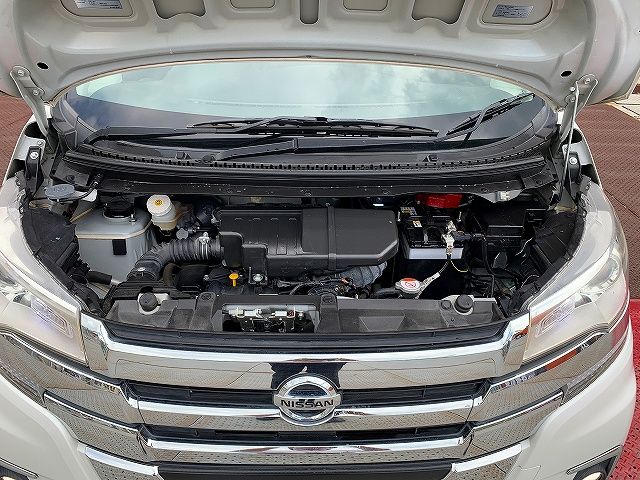 Nissan DAYZ 2017-03 8372-24