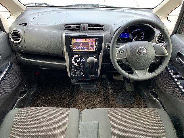 Nissan DAYZ 2017-03 8372-1