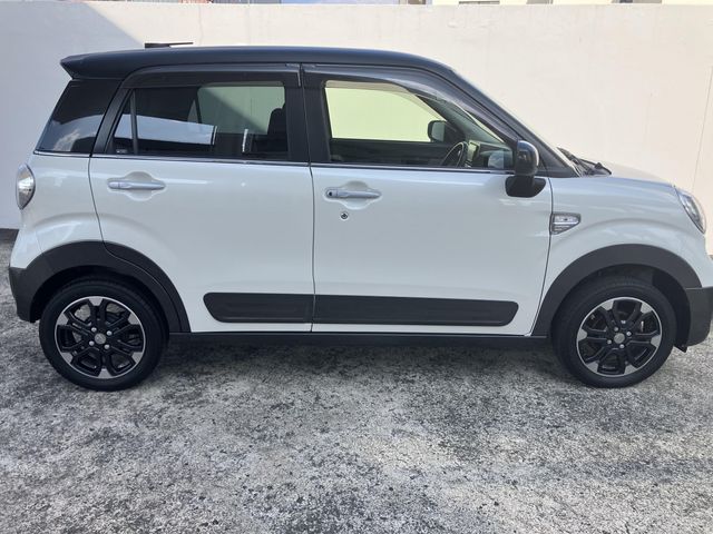 Daihatsu CAST 2018-06 7600-6