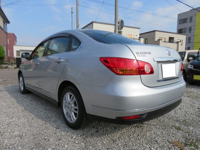 Nissan BLUEBIRD SYLPHY 2012-03 19718-7