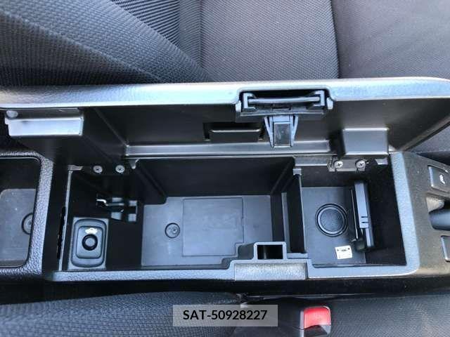 Daihatsu COPEN 2011-06 264519-19