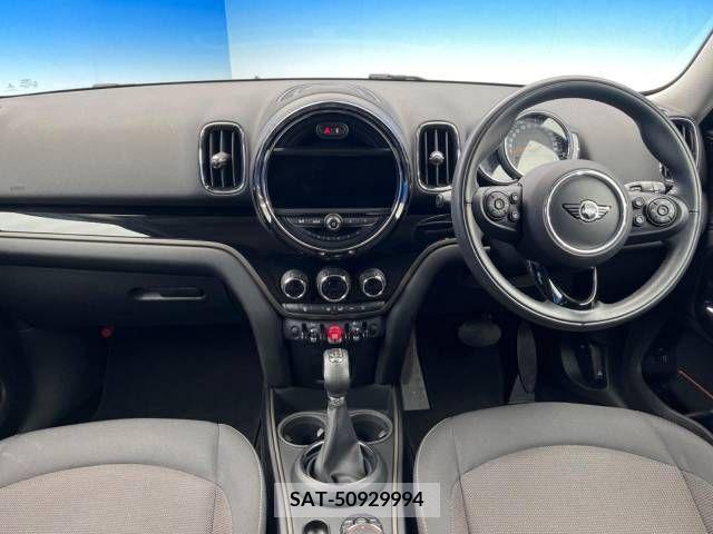 Bmw MINI 2018-06 221038-1