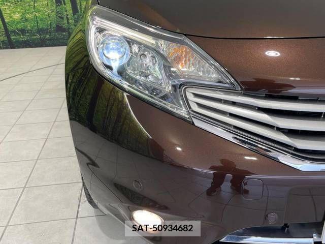 Nissan NOTE 2015-04 345304-12