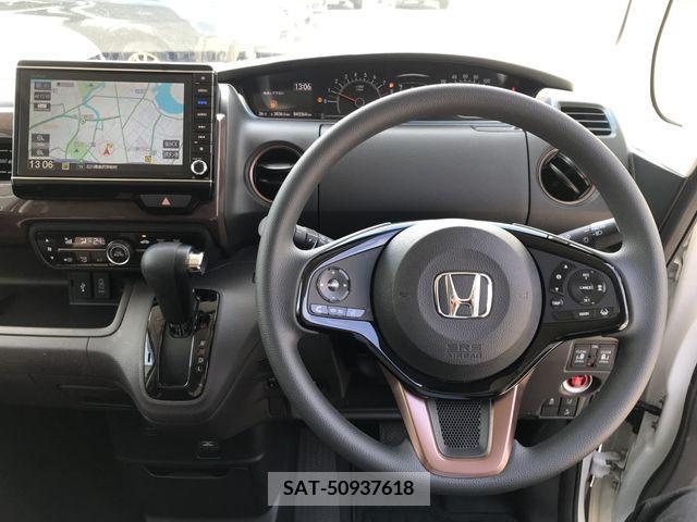 Honda N BOX 2019-08 339643-13