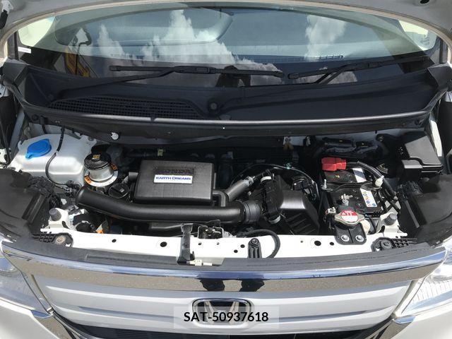 Honda N BOX 2019-08 339643-28