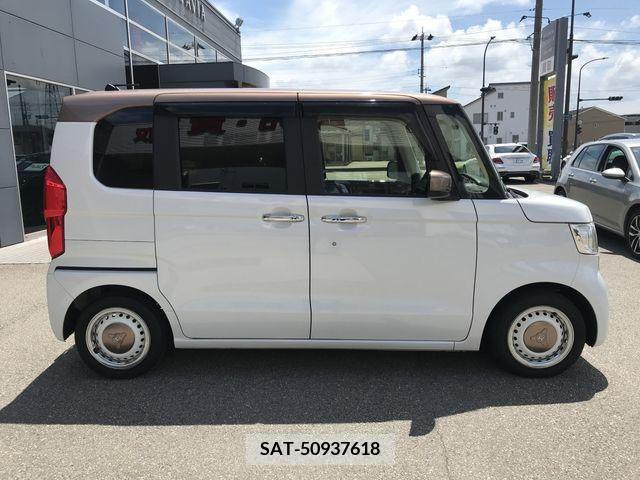 Honda N BOX 2019-08 339643-5
