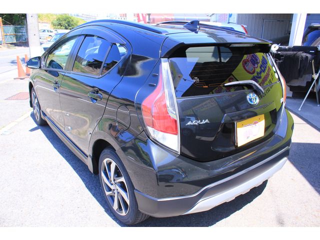 Toyota AQUA 2016-01 7349-12