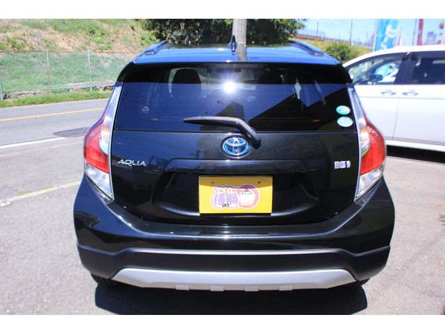 Toyota AQUA 2016-01 7349-13