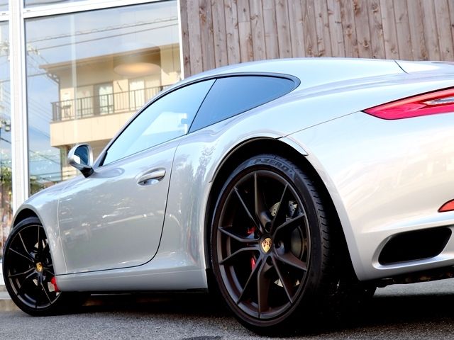 Porsche 911 2016-04 186928-8