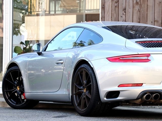 Porsche 911 2016-04 186928-9