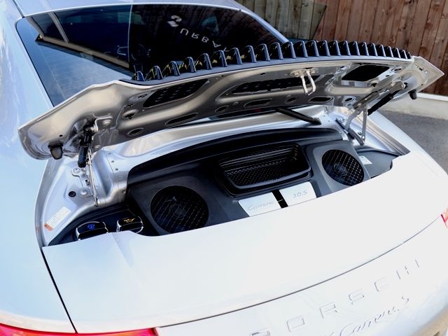 Porsche 911 2016-04 186928-12