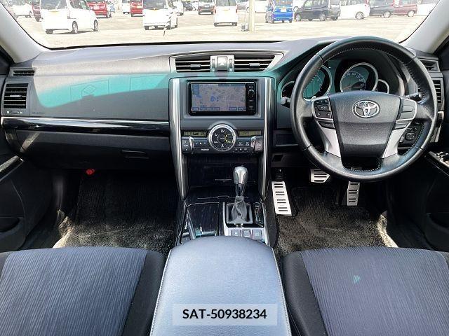 Toyota MARK X 2015-12 304399-1