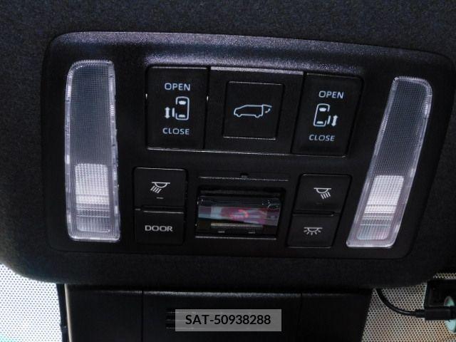 Toyota VOXY HYBRID 2022-10 322901-13