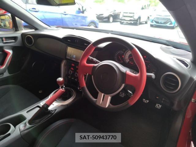 Toyota 86 2015-07 321191-2