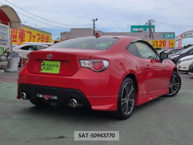 Toyota 86 2015-07 321191-1