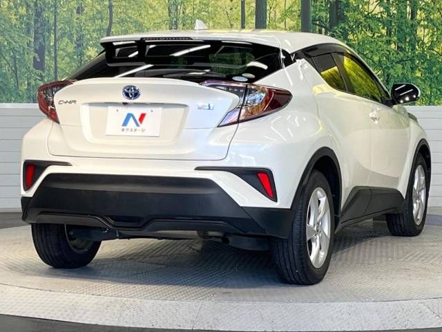 Toyota C-HR 2018-10 193420-17