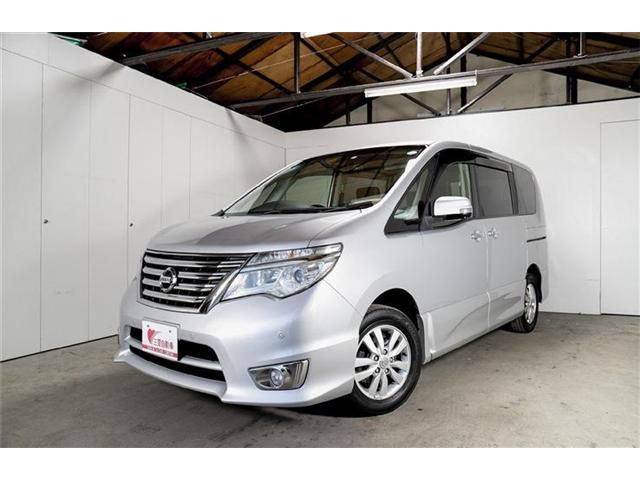 Nissan SERENA 2014-03 3196-2